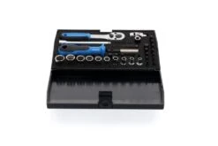 Bosch GEDORE Steckschlüsselsatz, Set 40tlg, 12-kant, 1/4 Zoll, 4-13mm, Werkzeug, Knarre Umschalthebel Bits, Für KFZ, D20 TMU 10 9 Bosch GEDORE Steckschlüsselsatz, Set 40tlg, 12-kant, 1/4 Zoll, 4-13mm, Werkzeug, Knarre Umschalthebel Bits, Für KFZ, D20 TMU 10 -Bosch 2021 07 06 4010886854426 ecom RcpId99 top PhSessId99 CamNum1 CamElev10 SpinAngle180